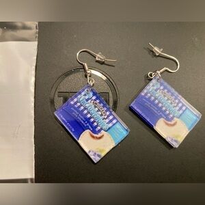 4/$25 Smuckers uncrustable earrings. Brand new w/o tags. For the uncrustable fan